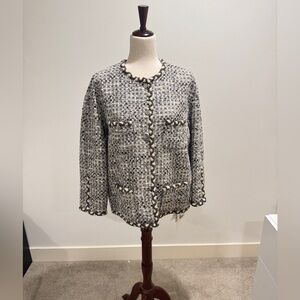 Elegant tweed jacket